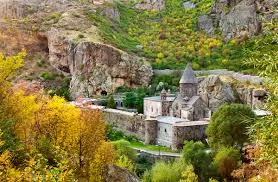 تاریخچه صومعه گغارد