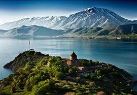 ویژگیهای طبیعی کوه آرتوس