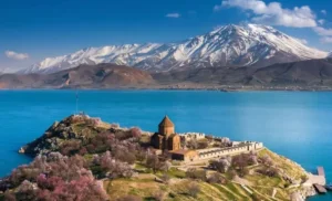 تاریخچه و فرهنگ کوه آرتوس