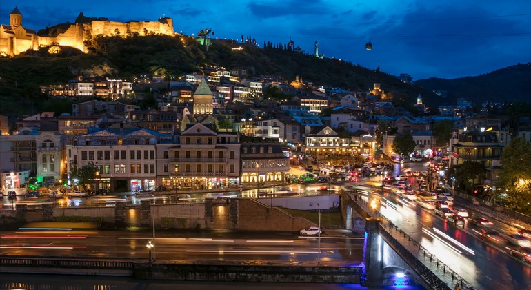 چطور یک تور تفلیس خوب و مطمئن پیدا کنیم؟